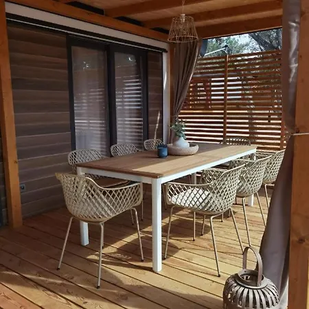 Holiday home Eliska Biograd Na Moru